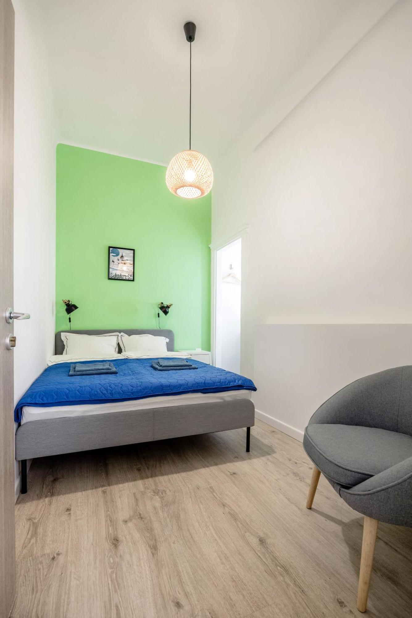 Stylish And Colourful Apartment In The City Centre Budapest Exterior photo